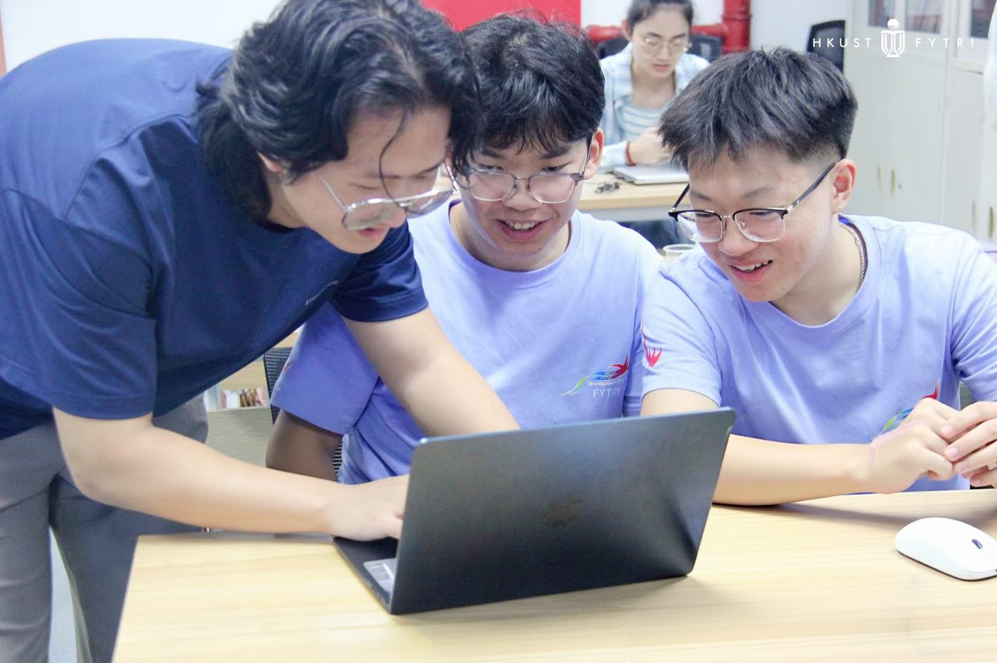 精英知了老师课后个别辅导学生